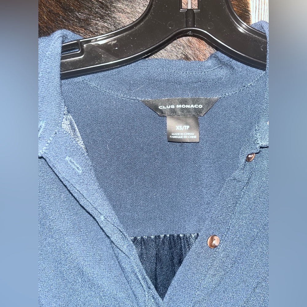 Club Monaco size XS oversized crop fit short sleeve navy blue blouse - Picture 3 of 4
